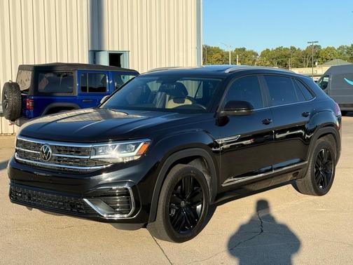 2021 Volkswagen Atlas Cross Sport 3.6L V6 SE w/Technology R-Line