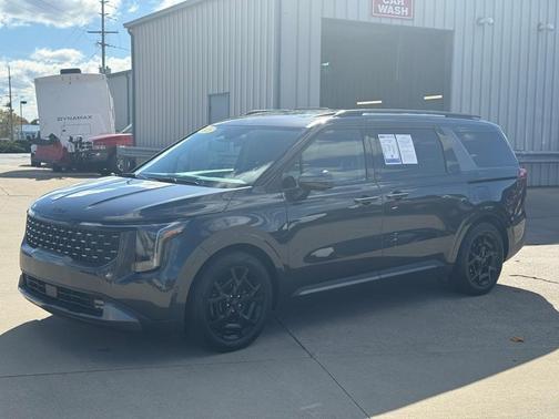 2025 Kia Carnival SX