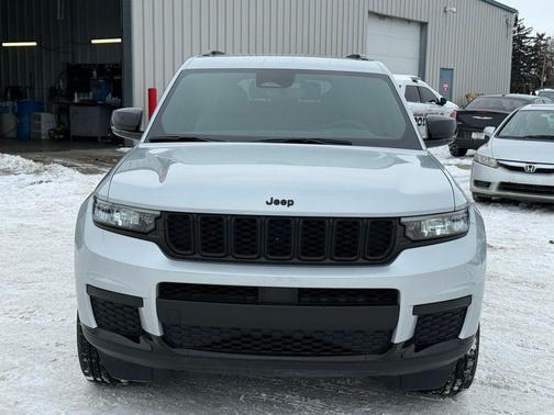 2024 Jeep Grand Cherokee L Laredo