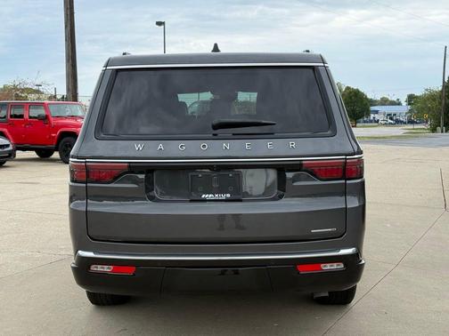 2024 Jeep Wagoneer L Series II