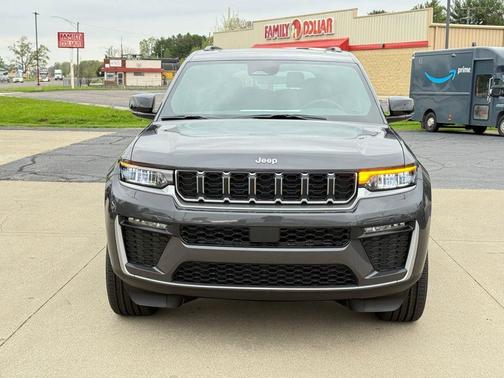 Metallic 2026 Jeep Grand Cherokee L Limited