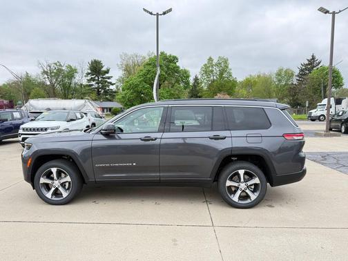 Metallic 2026 Jeep Grand Cherokee L Limited