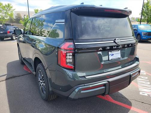 2025 Nissan Armada SL 4WD
