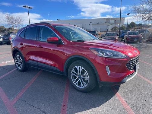 2022 Ford Escape SEL