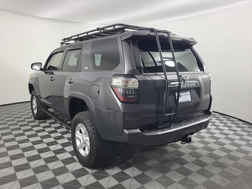 2020 Toyota 4Runner SR5