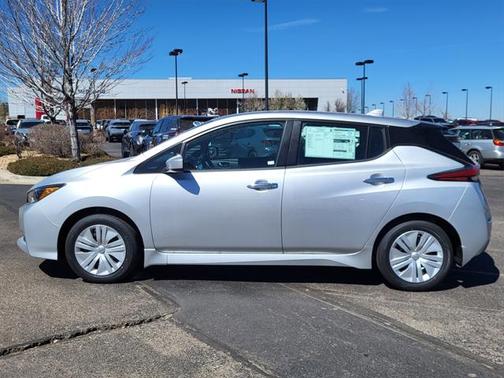 2025 Nissan Leaf S
