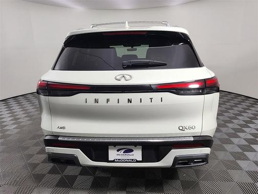 2023 INFINITI QX60 SENSORY