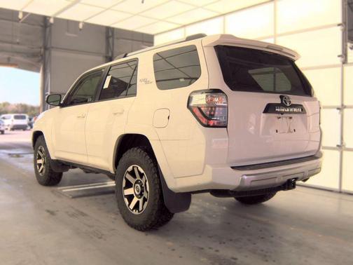 Super White 2018 Toyota 4Runner TRD Off Road Premium