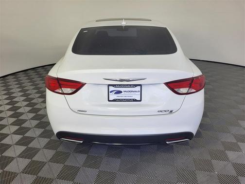 2016 Chrysler 200 S