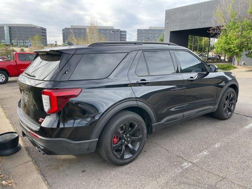 Agate Black Metallic 2020 Ford Explorer ST