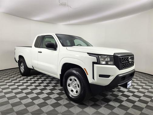 2024 Nissan Frontier S