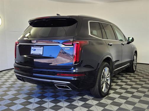 2022 Cadillac XT6 Premium Luxury AWD