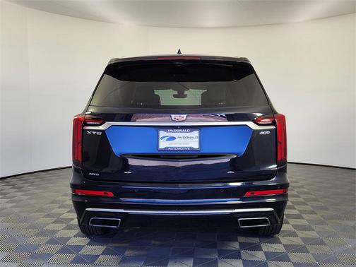 2022 Cadillac XT6 Premium Luxury AWD