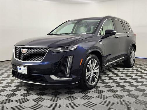 2022 Cadillac XT6 Premium Luxury AWD