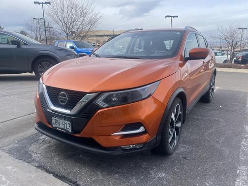 2022 Nissan Rogue Sport SL