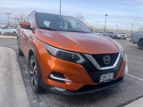 2022 Nissan Rogue Sport SL