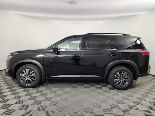 2025 Nissan Pathfinder SV 4WD