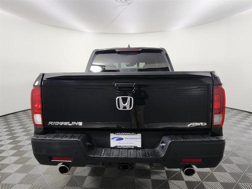 2023 Honda Ridgeline Black