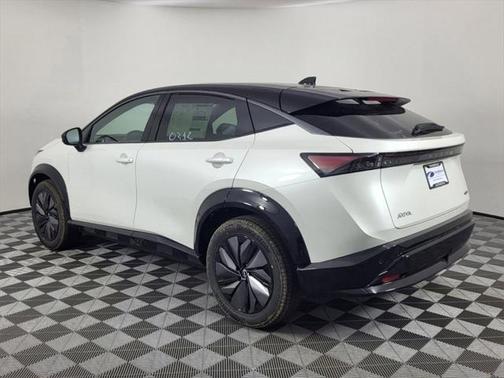 2025 Nissan ARIYA ENGAGE