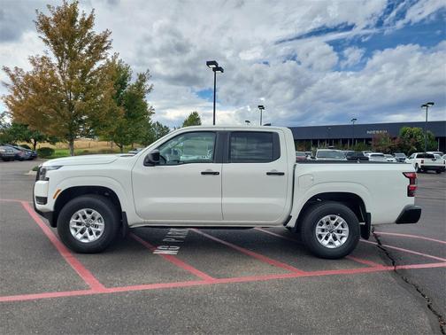 2025 Nissan Frontier S