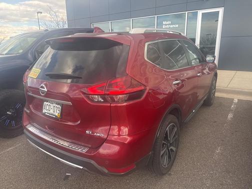 2020 Nissan Rogue SL
