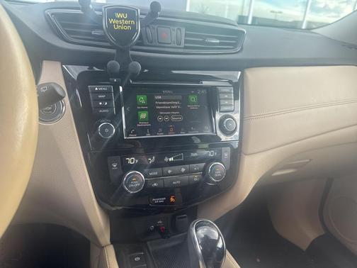 2020 Nissan Rogue SL