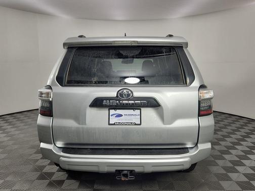 2022 Toyota 4Runner TRD Off Road