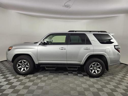 2022 Toyota 4Runner TRD Off Road