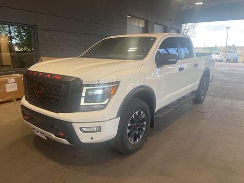 2024 Nissan Titan PRO-4X