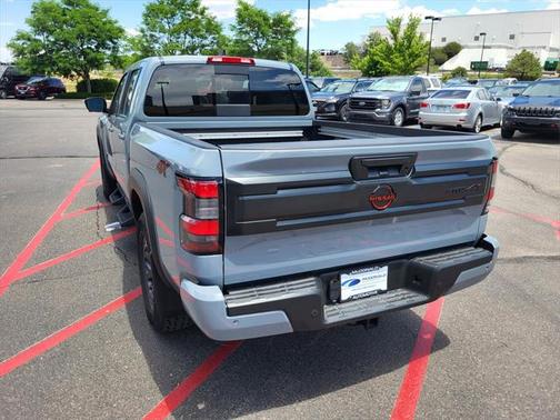 2025 Nissan Frontier PRO-4X