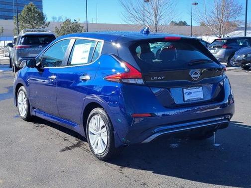 2025 Nissan Leaf S