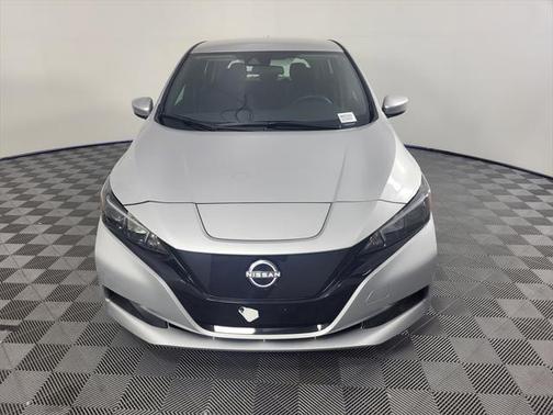 2025 Nissan Leaf S