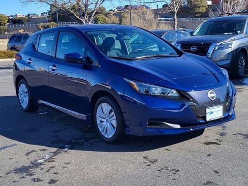 2025 Nissan Leaf S
