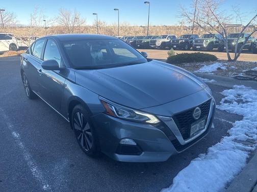 2022 Nissan Altima 2.5 SV