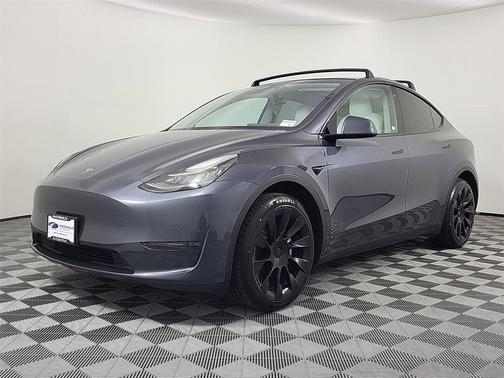 2022 Tesla Model Y Long Range Dual Motor All-Wheel Drive