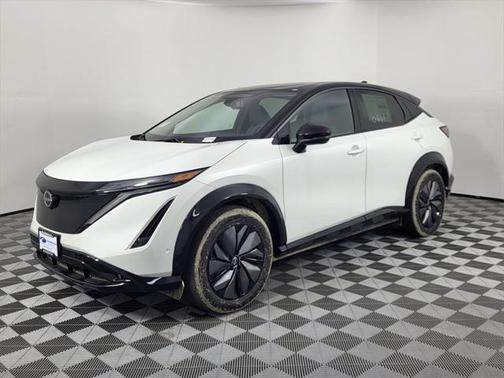 2025 Nissan ARIYA PLATINUM+