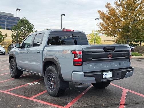 2025 Nissan Frontier PRO-4X