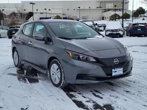 2025 Nissan Leaf S