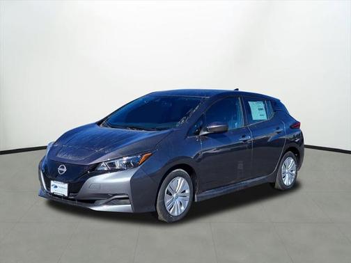 2025 Nissan Leaf S