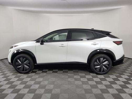 2025 Nissan ARIYA ENGAGE