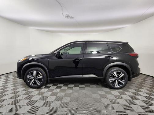 Super Black 2024 Nissan Rogue SL
