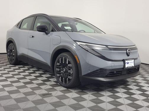 2026 Nissan Leaf PLATINUM+