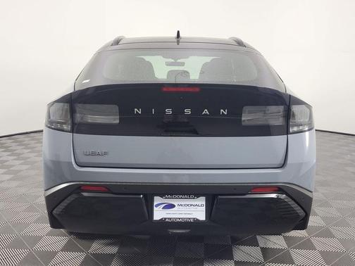 2026 Nissan Leaf PLATINUM+