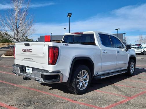 2021 GMC Sierra 1500 SLT