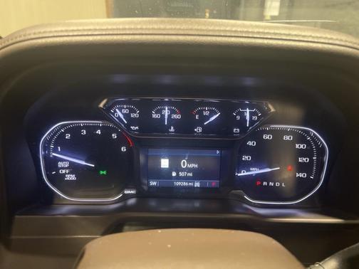 2021 GMC Sierra 1500 SLT