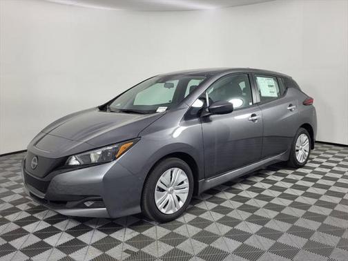 2025 Nissan Leaf S
