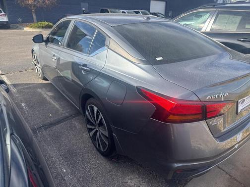 2019 Nissan Altima 2.5 SR