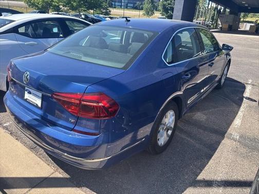 2017 Volkswagen Passat 1.8T S
