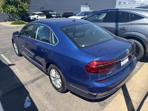2017 Volkswagen Passat 1.8T S
