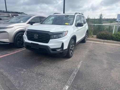 2022 Honda Passport AWD Elite